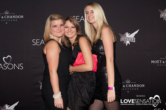 LOVESENSATION 2010 | 04. Dezember 2010  | © 2010 by Stefan J. W