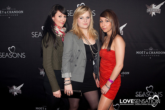 LOVESENSATION 2010 | 04. Dezember 2010  | © 2010 by Stefan J. W