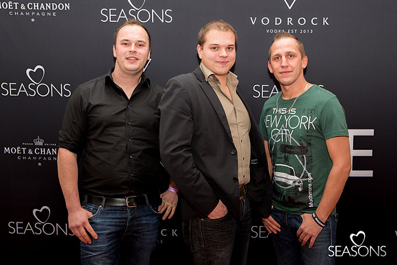 SEASONS LOVE - 30. NOVEMBER 2013-14