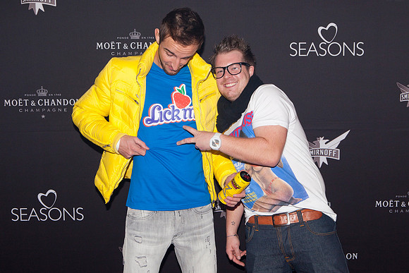 012-SEASONS+LOVE+2011-1615424333-O