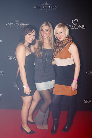 403-SEASONS+LOVE+2011-1619103059-O