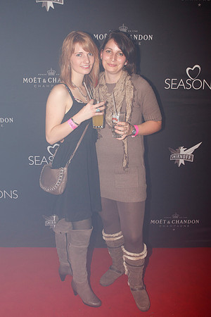 416-SEASONS+LOVE+2011-1619115818-O