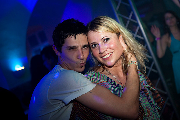 417-LOVESENSATION+2010-843666699-O