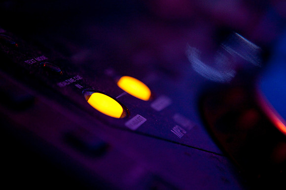 394-LOVESENSATION+2010-843590555-O