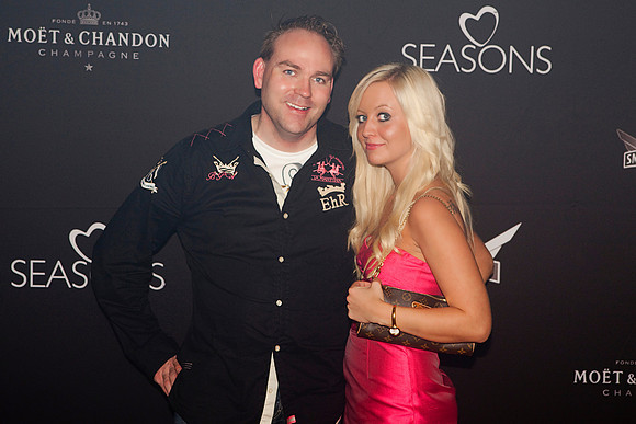 180-LOVESENSATION+2010-842465127-O