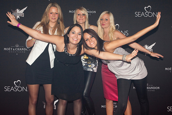 Lovesensation+2010-_29-2-841817842-O