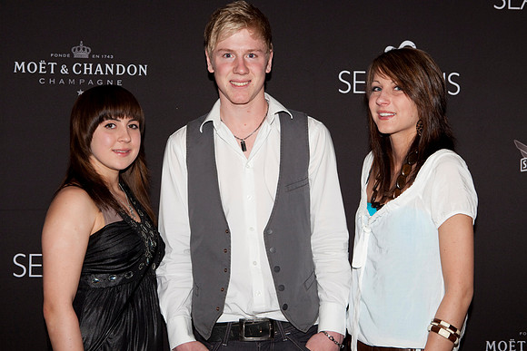 036-LOVESENSATION+2010-841422503-O