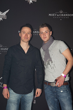176-LOVESENSATION+2010-841812636-O
