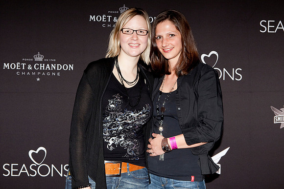 026-LOVESENSATION+2010-841419158-O