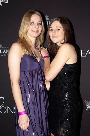 038-LOVESENSATION+2010-841423417-O