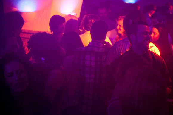 230-LOVESENSATION+2010-842570978-O