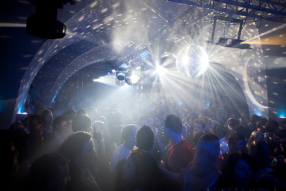 052-LOVESENSATION+2010-841430216-O