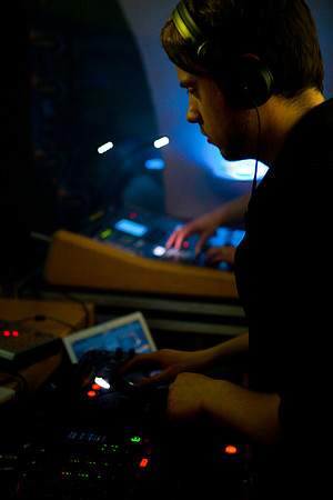 269-LOVESENSATION+2010-842664794-O