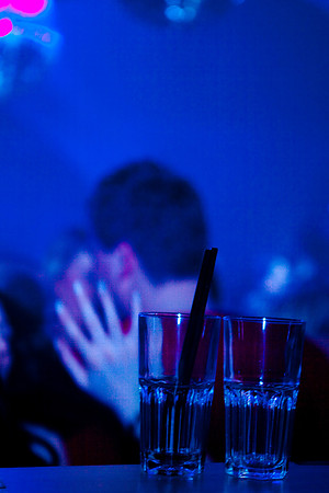 292-LOVESENSATION+2010-842908356-O