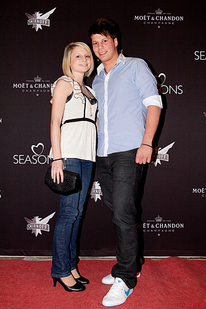 069-LOVESENSATION+2010-841494670-O