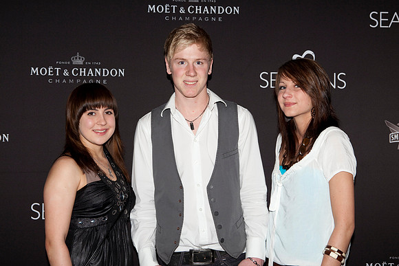 037-LOVESENSATION+2010-841422959-O