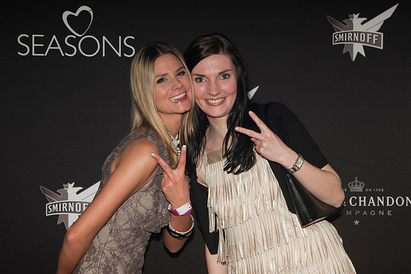 174-LOVESENSATION+2010-841809821-O