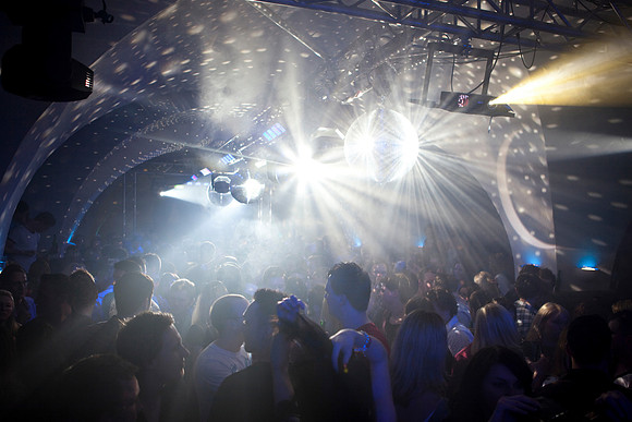 301-LOVESENSATION+2010-842918607-O