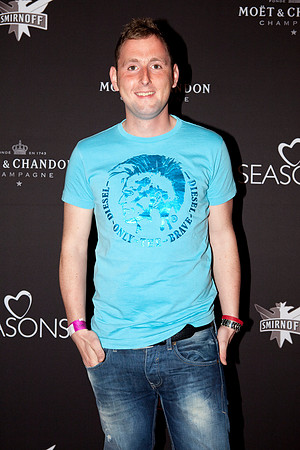 072-LOVESENSATION+2010-841498577-O
