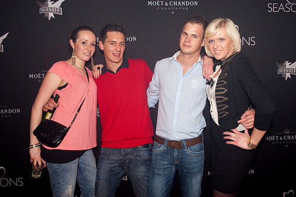 371-LOVESENSATION+2010-843575445-O