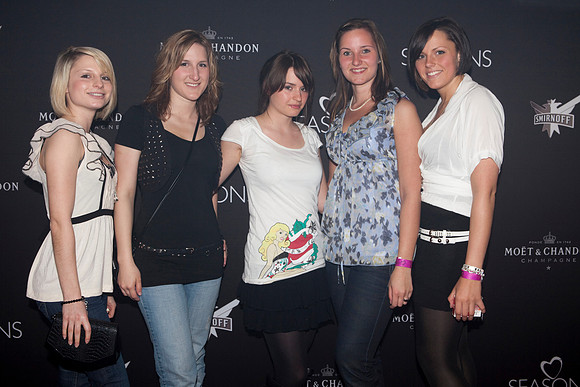 157-LOVESENSATION+2010-841782571-O