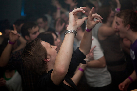 317-LOVESENSATION+2010-842940952-O