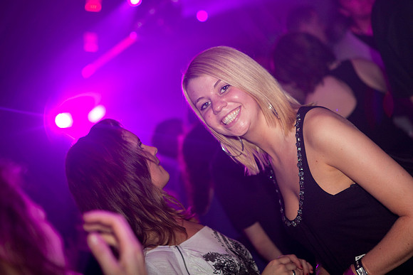 383-LOVESENSATION+2010-843583651-O