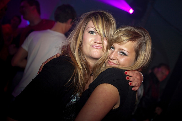 381-LOVESENSATION+2010-843582607-O