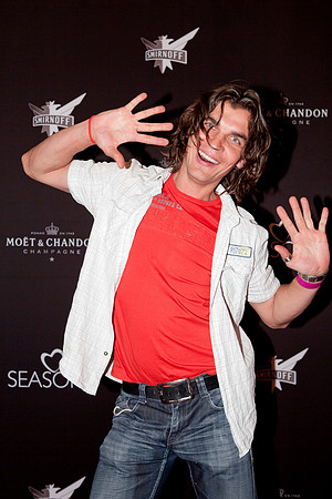 089-LOVESENSATION+2010-841520916-O