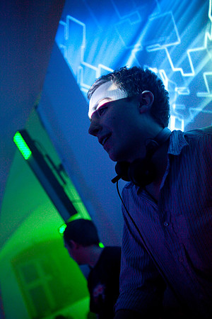 343-LOVESENSATION+2010-843022707-O