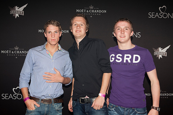 136-LOVESENSATION+2010-841656402-O