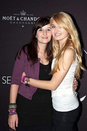 030-LOVESENSATION+2010-841420362-O