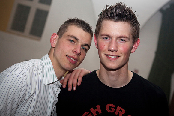 376-LOVESENSATION+2010-843578850-O