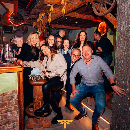 NIGHTLIGHT-HAPPY HOURS-0102