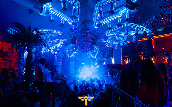 NIGHTLIGHT-HAPPY HOURS-1182