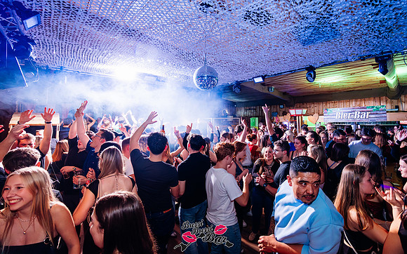 BUSSI BUSSI BAR-DA NIKOLO KIMMD-3018