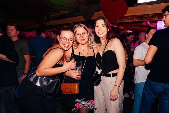 BUSSI BUSSI BAR-Weihnachtsbussi 2025-1538