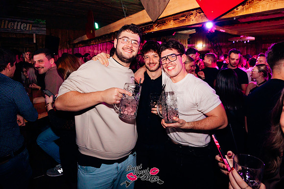 BUSSI BUSSI BAR-Weihnachtsbussi 2025-1551