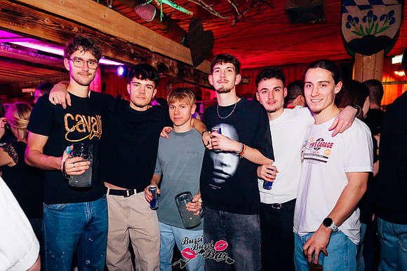 BUSSI BUSSI BAR-Weihnachtsbussi 2025-1569