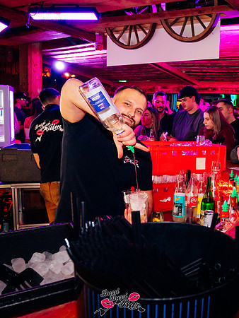 BUSSI BUSSI BAR-Weihnachtsbussi 2025-1634