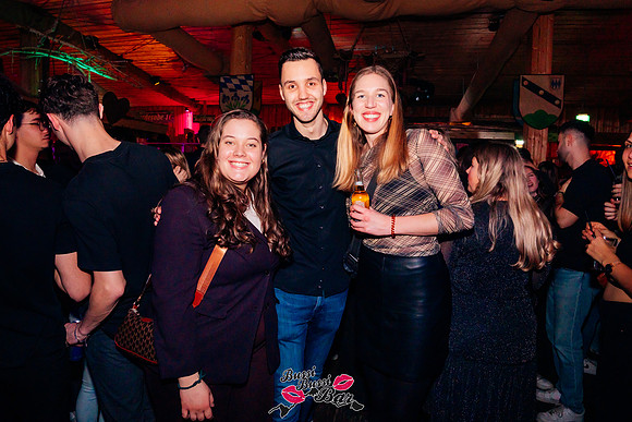 BUSSI BUSSI BAR-Weihnachtsbussi 2025-2200