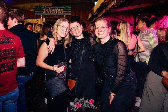 BUSSI BUSSI BAR-Weihnachtsbussi 2025-2371