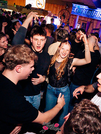 BUSSI BUSSI BAR-Weihnachtsbussi 2025-2504