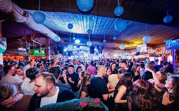 BUSSI BUSSI BAR-Weihnachtsbussi 2025-2427