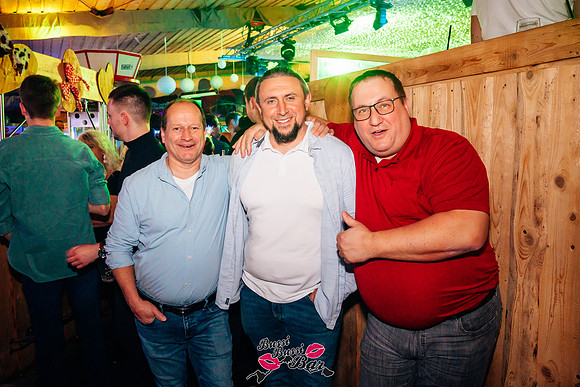 BUSSI BUSSI BAR-Weihnachtsbussi 2025-2975