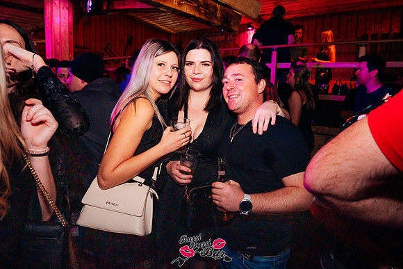 BUSSI BUSSI BAR-Weihnachtsbussi 2025-3033