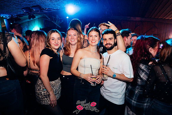 BUSSI BUSSI BAR-Weihnachtsbussi 2025-3460