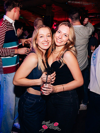 BUSSI BUSSI BAR-Weihnachtsbussi 2025-4078