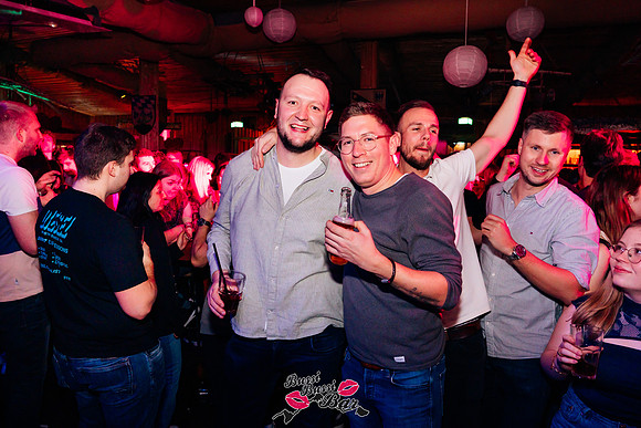 BUSSI BUSSI BAR-Weihnachtsbussi 2025-4016