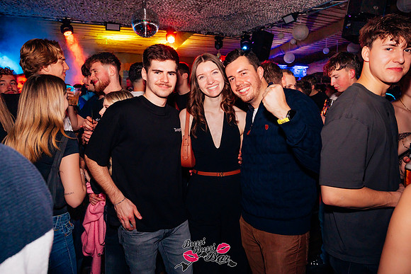BUSSI BUSSI BAR-Weihnachtsbussi 2025-4116